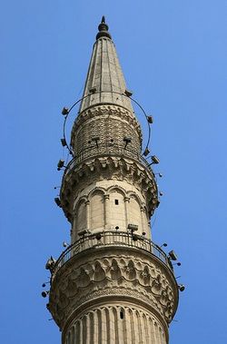 immagine del minareto della moschea El-Hussen, a Khan el-Khalili