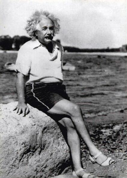 einstein-loking-fabulous