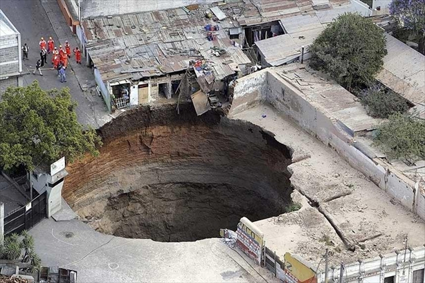 06_buchi_sinkhole_Guatemale