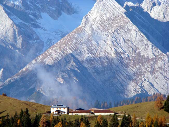 Rifugio e malga Baion da Soracrepa (Pian dei Buoi)