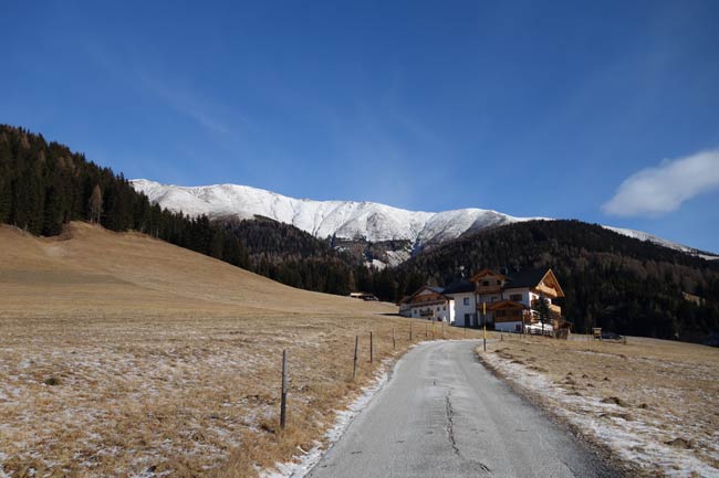 Gandelle, inizio percorso per il rif. Bonner