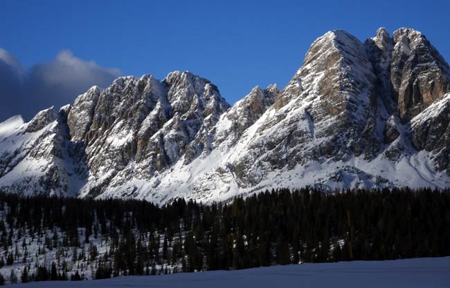 Cresta dei Castellati e M. Brentoni da Casera Razzo