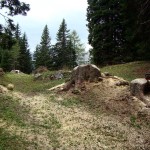 Lassù in fondo, la piazzola predisposta per l'alloggiamento di un cannone da montagna