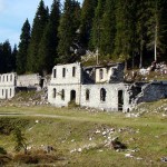 Il fronte della Caserma di Vidal Basso nella sua interezza si sviluppa per circa 80 m