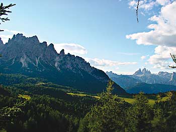 Il pascolo di Pian dei Buoi dal Col Cervera